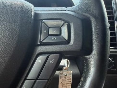 Used 2018 Ford F150 XLT w/ Equipment Group 302A Luxury AWD/4WD image 19
