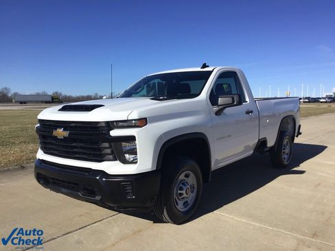 Used 2024 Chevrolet Silverado 2500 W/T w/ WT Convenience Package image 9
