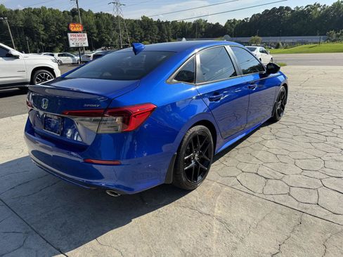 Used 2023 Honda Civic Sport image 11