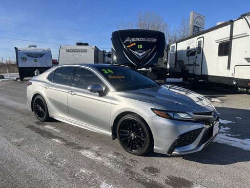 Used 2024 Toyota Camry XSE w/ Navigation Package image 1