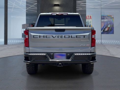 Certified 2023 Chevrolet Silverado 1500 ZR2 w/ Technology Package AWD/4WD image 5