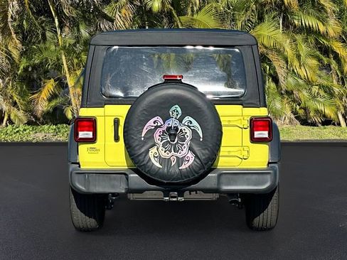 Used 2023 Jeep Wrangler Sport AWD/4WD image 6