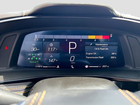 Used 2021 Chevrolet Corvette Stingray Premium Cpe w/ Z51 Performance Package image 29