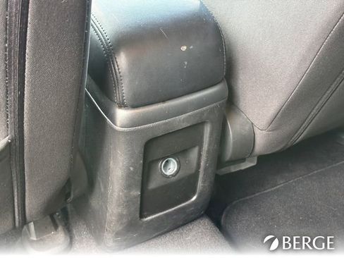 Used 2016 Dodge Journey SXT image 18