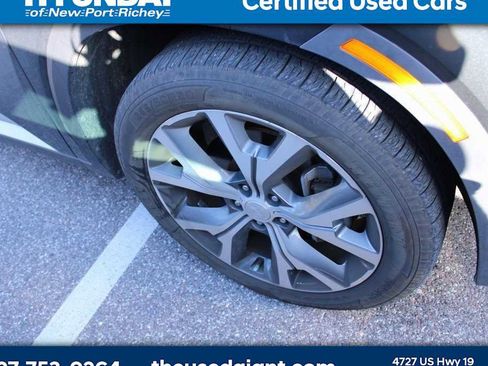 Used 2022 Hyundai Palisade SEL w/ 8P Bench Seat Package image 5