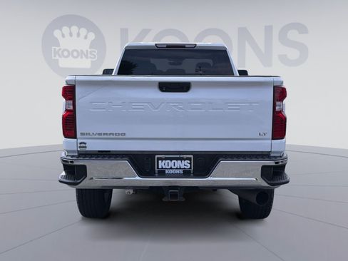 Used 2021 Chevrolet Silverado 2500 LT w/ Remote Start Package AWD/4WD image 5