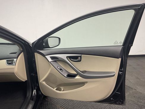 Used 2016 Hyundai Elantra Value Edition FWD image 21
