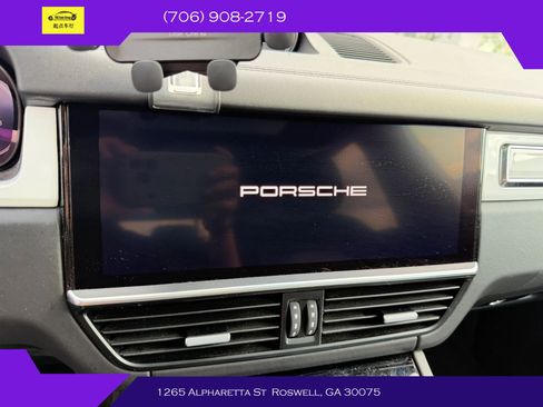 Used 2021 Porsche Cayenne GTS AWD/4WD image 13
