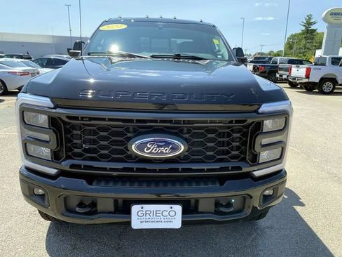Used 2024 Ford F350 Lariat w/ Sport Appearance Package AWD/4WD image 10