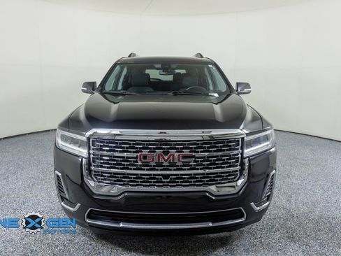 Used 2021 GMC Acadia SLE w/ Driver Convenience Package AWD/4WD image 2