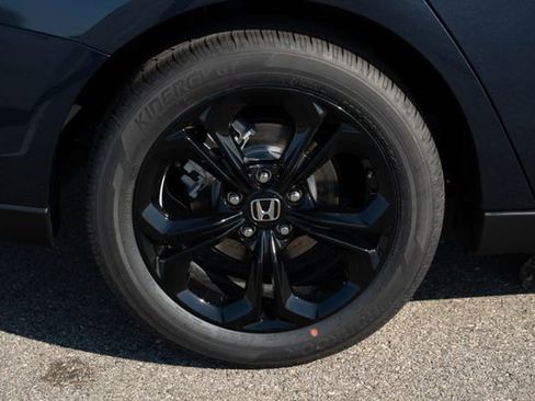 New 2025 Honda Accord SE image 10