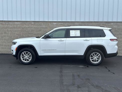 Used 2023 Jeep Grand Cherokee L Laredo AWD/4WD image 37