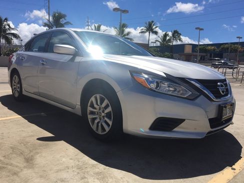 Used 2016 Nissan Altima 2.5 S w/ Power Driver Seat Package image 8
