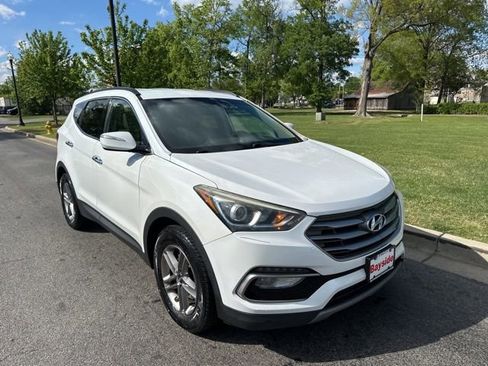 Used 2017 Hyundai Santa Fe Sport AWD/4WD image 23