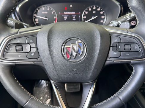 Used 2023 Buick Envision Preferred image 6