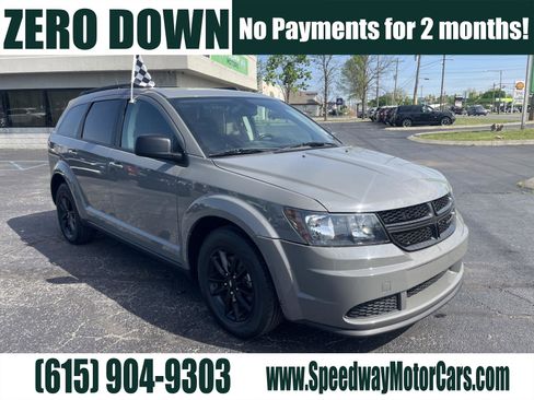 Used 2020 Dodge Journey SE w/ SE Popular Equipment Group image 1