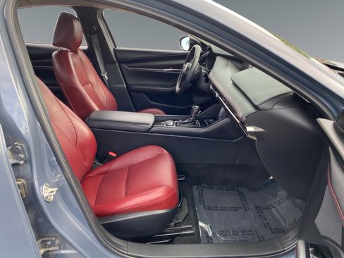 Used 2025 MAZDA MAZDA3 s image 15