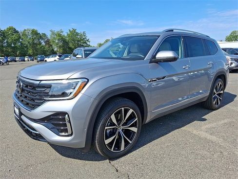 New 2026 Volkswagen Atlas SEL Premium R-Line image 2