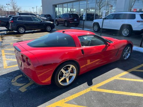 Used 2005 Chevrolet Corvette Base w/ Preferred Equipment Group image 8