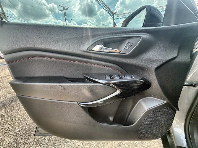 Used 2025 Chevrolet Trax RS w/ Driver Confidence Package FWD image 20