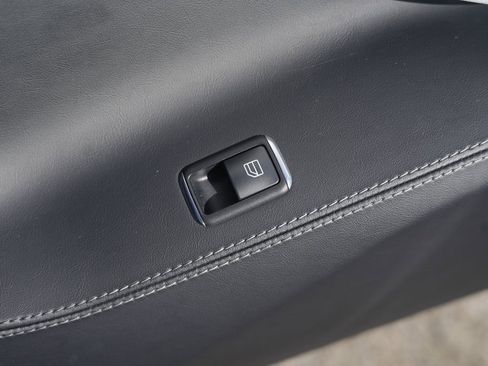 Used 2021 Tesla Model S Long Range Plus image 32