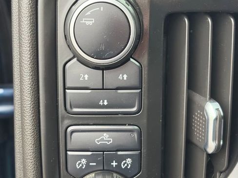 Used 2022 Chevrolet Silverado 2500 W/T w/ WT Safety Package image 33