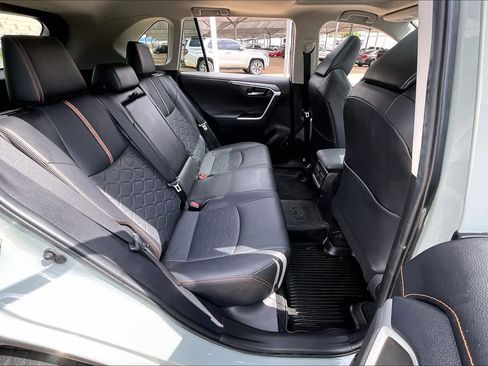 Used 2022 Toyota RAV4 Adventure w/ Convenience Package AWD/4WD image 19