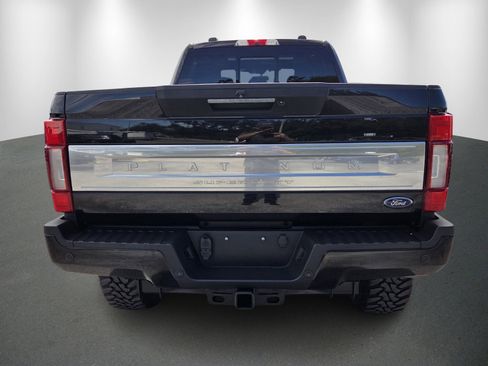 Used 2020 Ford F250 Platinum w/ FX4 Off-Road Package image 6