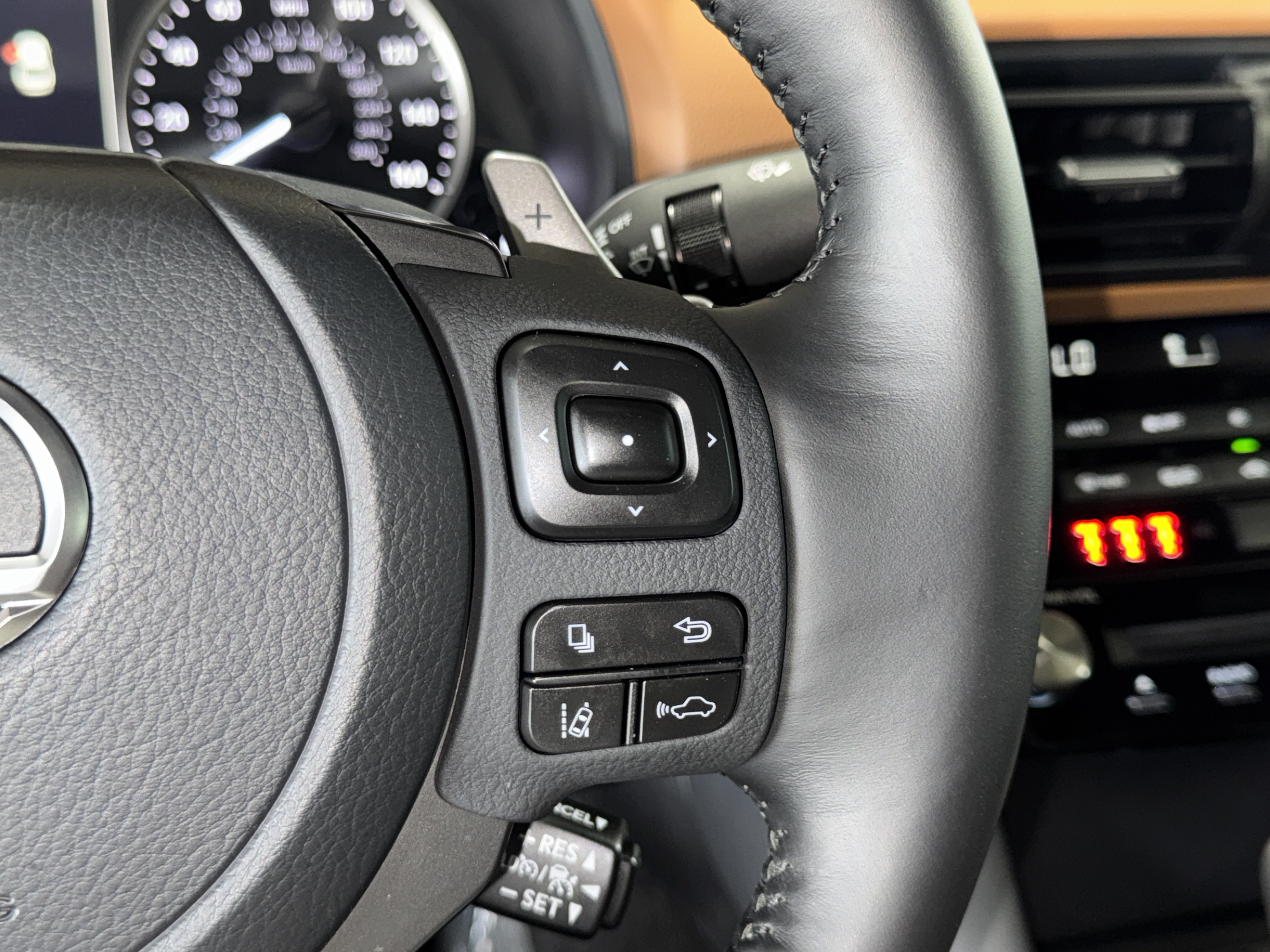 Used 2025 Lexus IS 350 F Sport RWD image 22