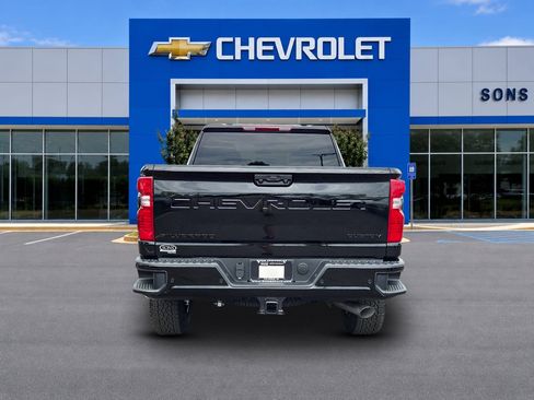 New 2026 Chevrolet Silverado 2500 Custom w/ Custom Value Package AWD/4WD image 6