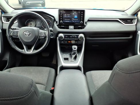 Used 2019 Toyota RAV4 XLE w/ Convenience Package AWD/4WD image 12