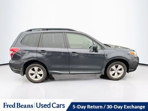 Used 2016 Subaru Forester 2.5i Premium image 9