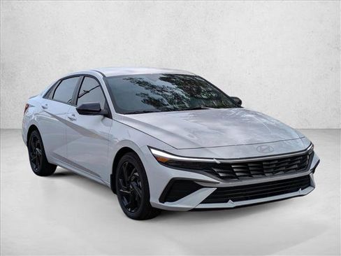 New 2026 Hyundai Elantra Sport FWD image 9