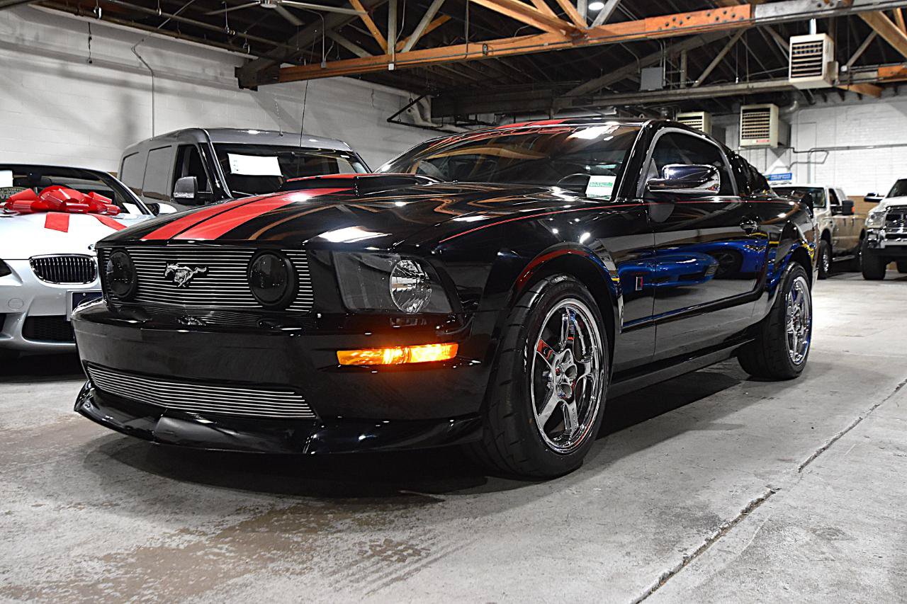 Used 2008 Ford Mustang GT RWD image 5