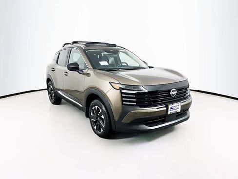 New 2026 Nissan Kicks SV w/ SV Premium Package image 1