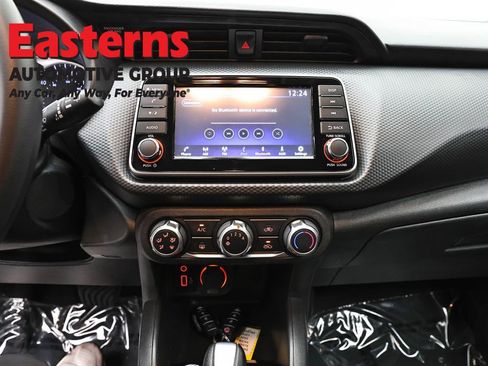 Used 2021 Nissan Kicks S image 12