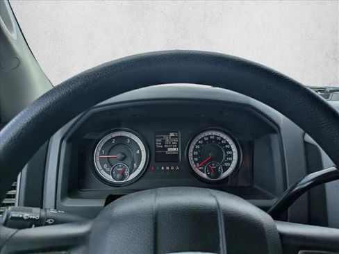 Used 2017 RAM 2500 Tradesman w/ Chrome Appearance Group AWD/4WD image 3