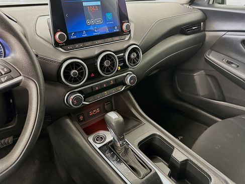 Used 2024 Nissan Sentra SV image 25