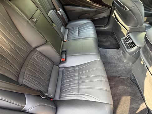 Used 2018 Lexus LS 500 w/ Interior Upgrade Package RWD image 42