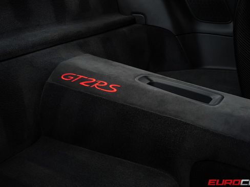 Used 2019 Porsche 911 GT2 RS RWD image 50