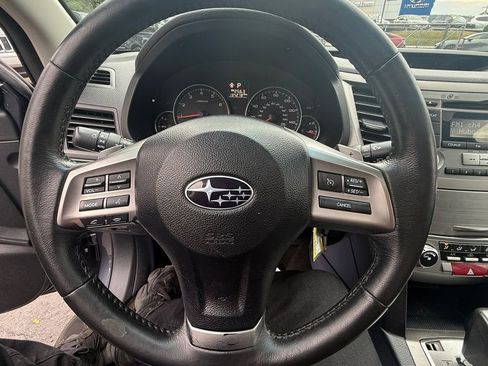 Used 2013 Subaru Outback 2.5i Premium image 12