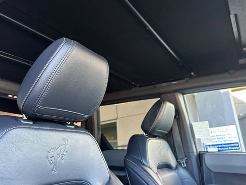 Used 2021 Ford Bronco Badlands AWD/4WD image 18