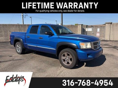 Used 2008 Dodge Dakota Laramie AWD/4WD image 1