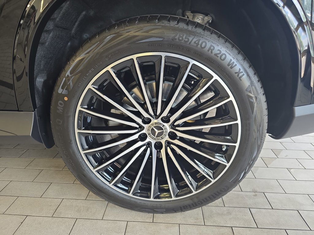 Certified 2026 Mercedes-Benz GLC 300 image 36