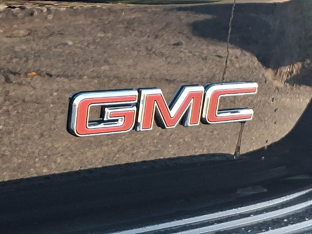 Used 2025 GMC Yukon XL Denali AWD/4WD image 33