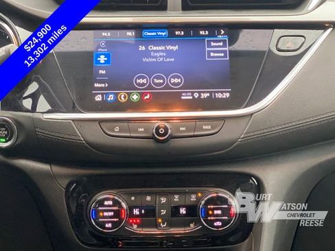Used 2023 Buick Encore GX Essence w/ Experience Buick Package image 16