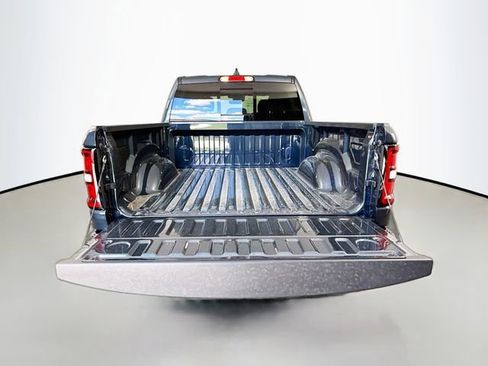New 2026 RAM 1500 Express AWD/4WD image 23