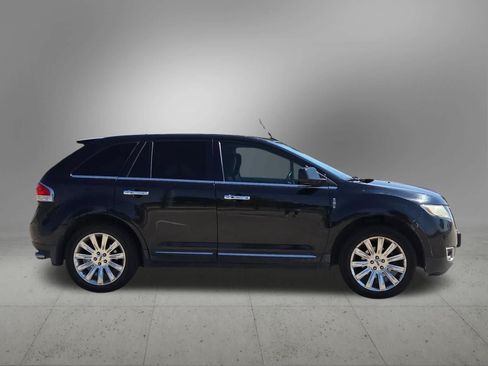 Used 2011 Lincoln MKX AWD w/ 102A Rapid Spec Order Code image 7