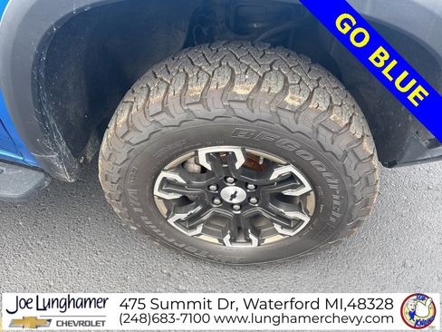 Used 2023 Chevrolet Silverado 1500 ZR2 w/ Technology Package image 12