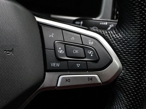 Used 2022 Volkswagen Atlas SEL R-Line image 39